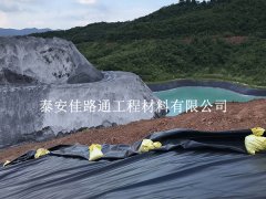 污水處理防滲膜為啥要覆土？這4個關(guān)鍵原因得搞