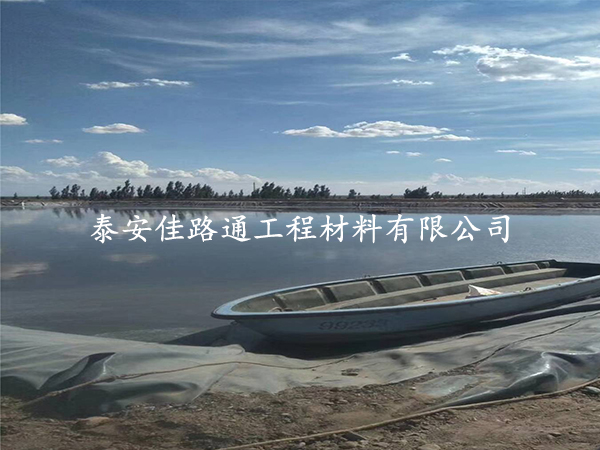魚蝦養(yǎng)殖防滲膜施工，這些技術(shù)要點(diǎn)要抓牢